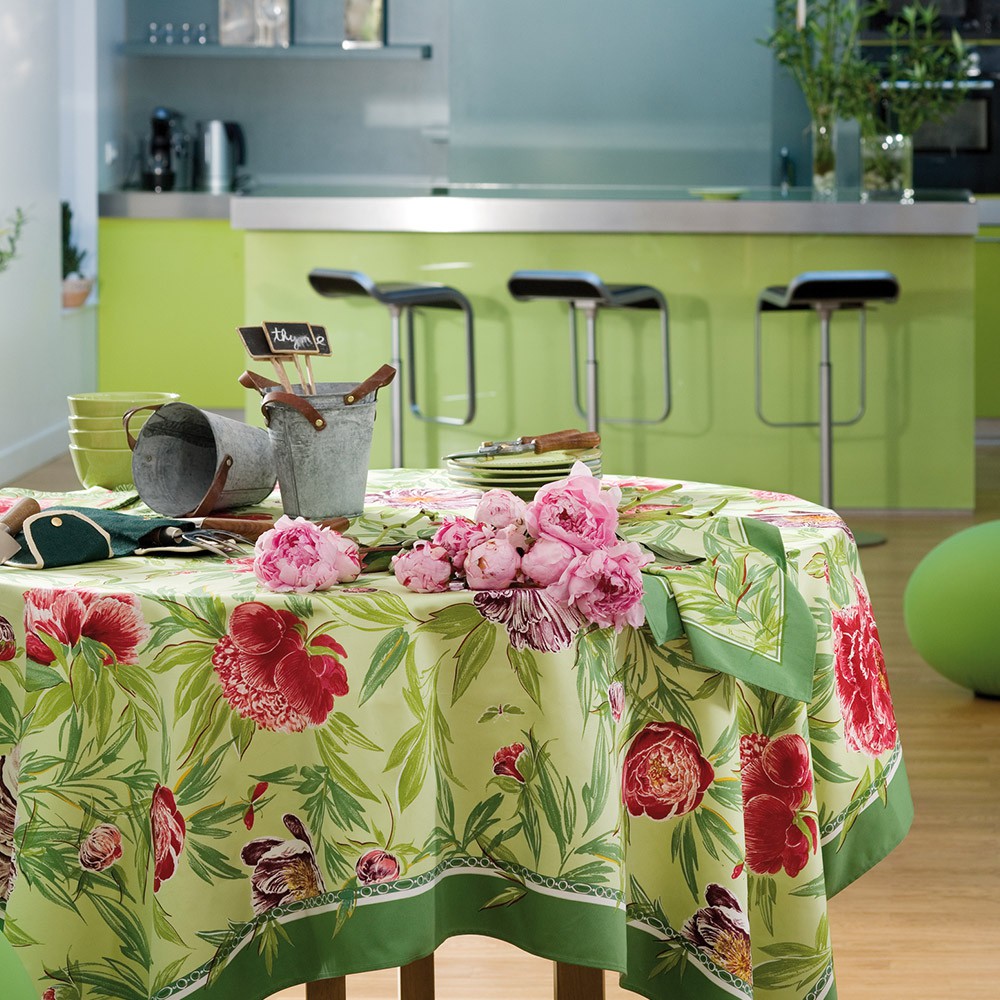 les-pivoine-tablecloth (1)